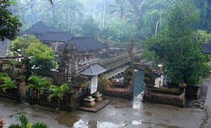 Tampak Siring 300x183 Tampak Siring   Pura Tirta Empul